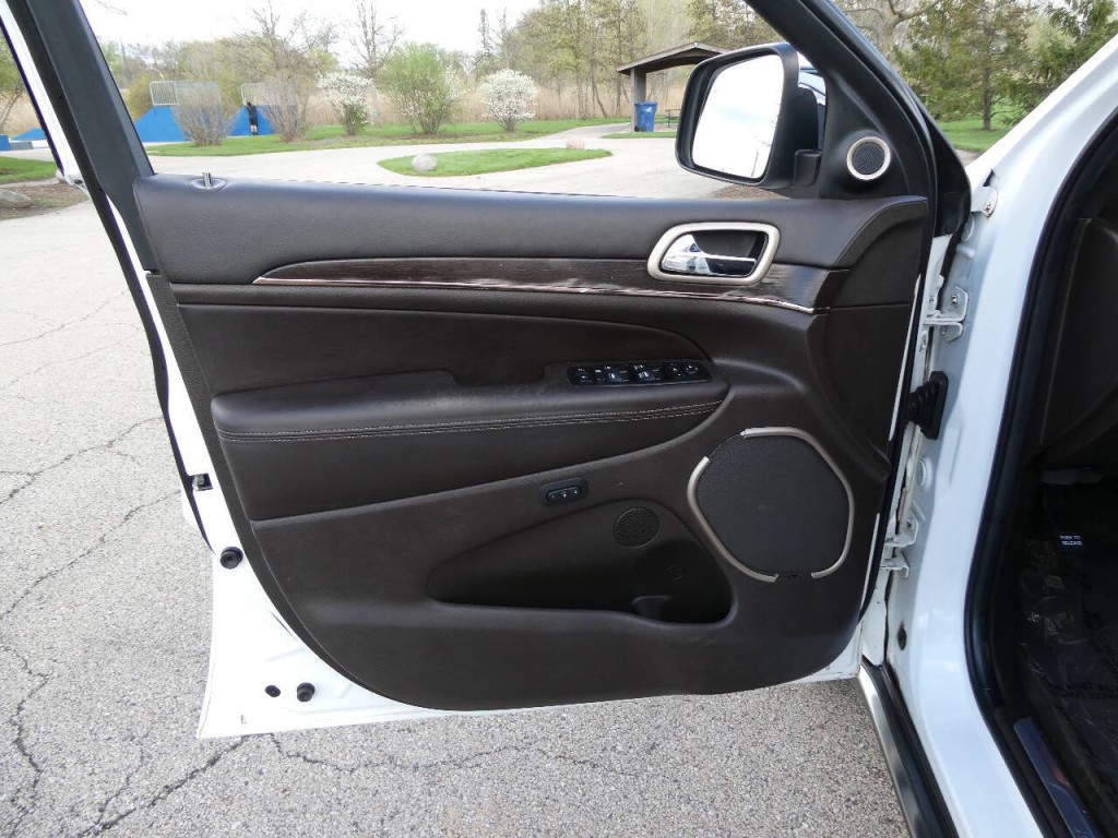2014 Jeep Grand Cherokee Image 27