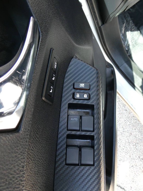 2013 Toyota Rav4 Image 26