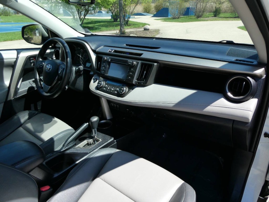 2013 Toyota Rav4 Image 31