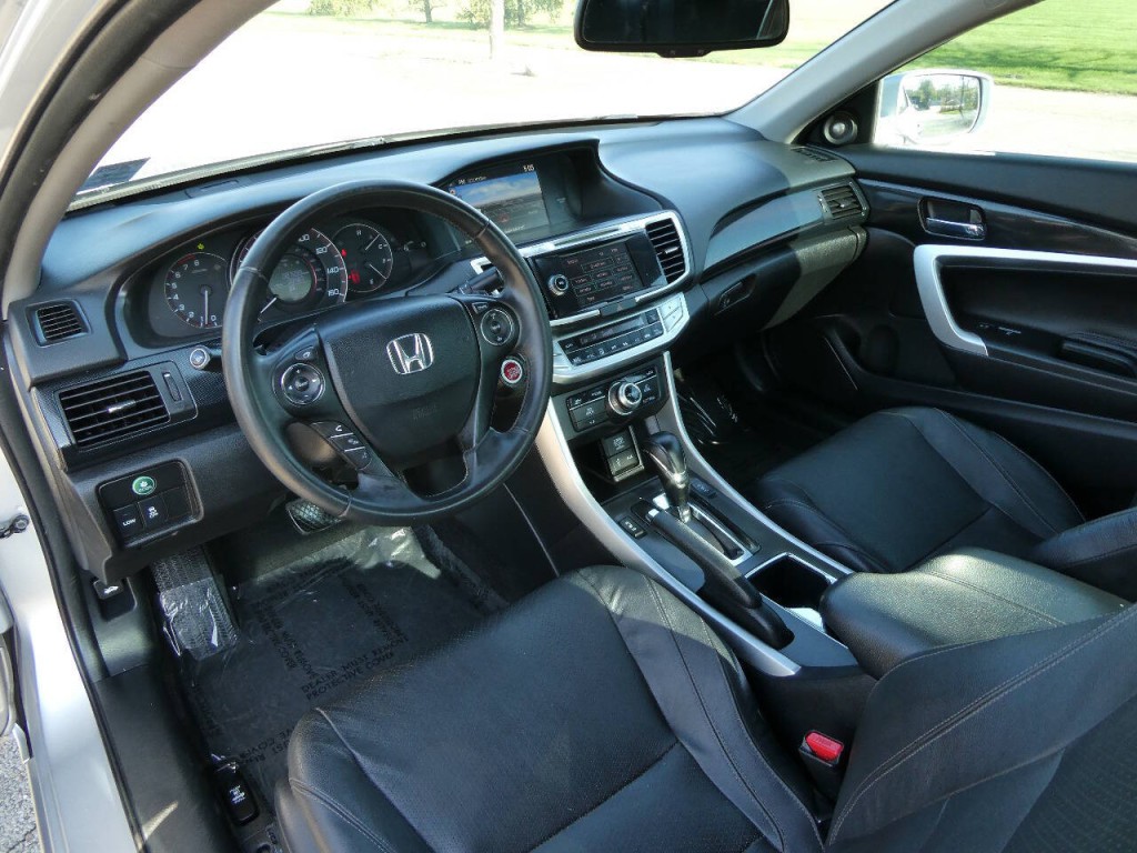 2015 Honda Accord Image 10