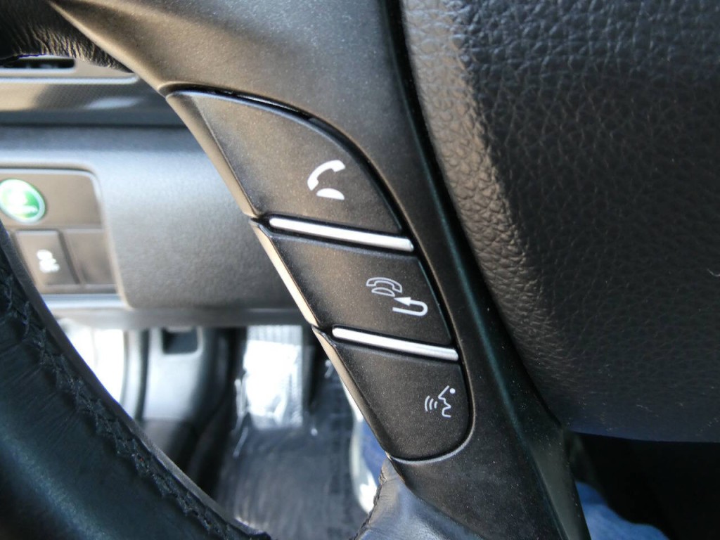 2015 Honda Accord Image 13
