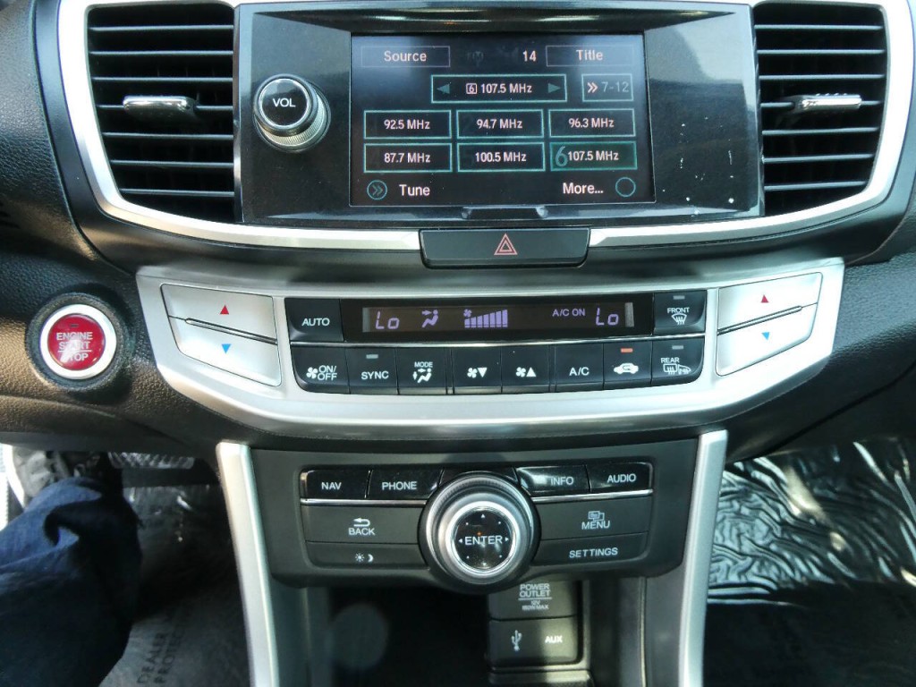 2015 Honda Accord Image 20