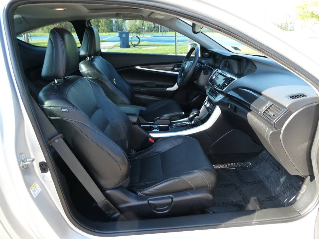 2015 Honda Accord Image 28