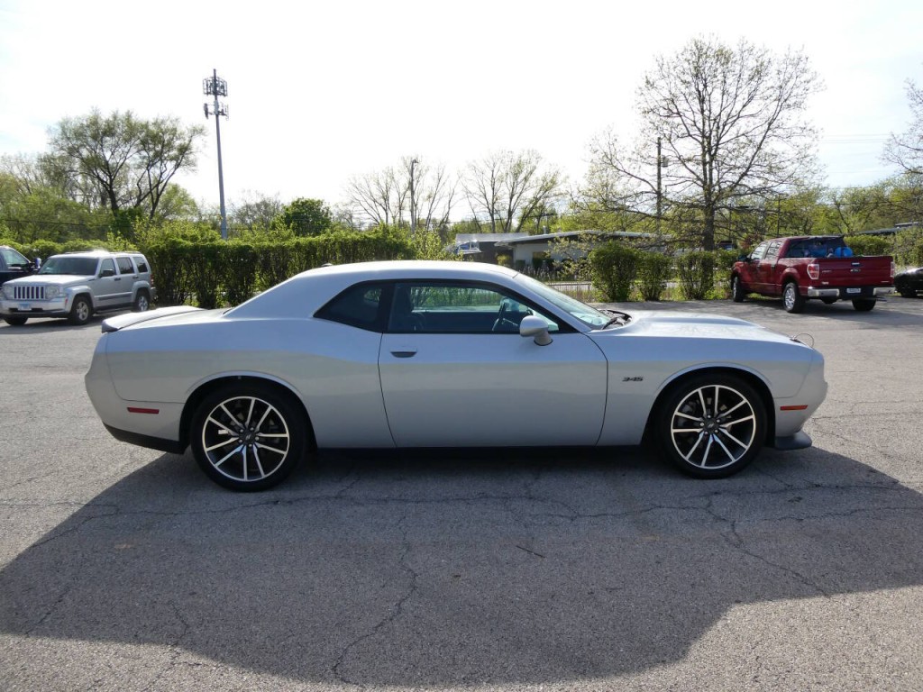 2023 Dodge Challenger Image 4