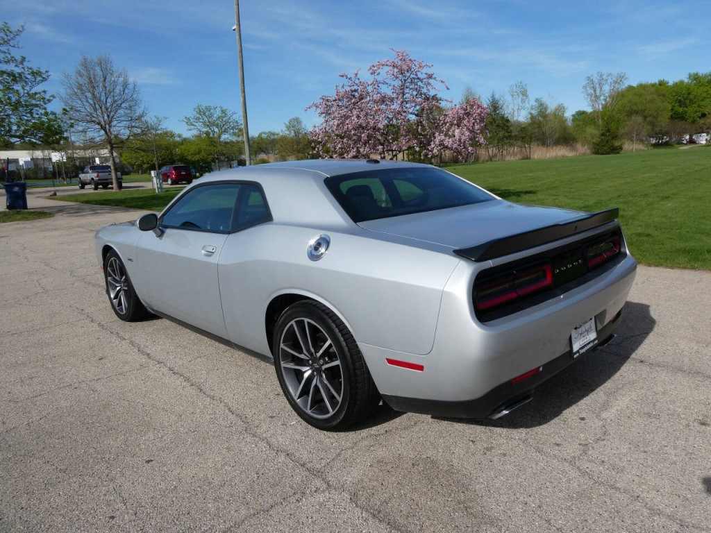 2023 Dodge Challenger Image 7