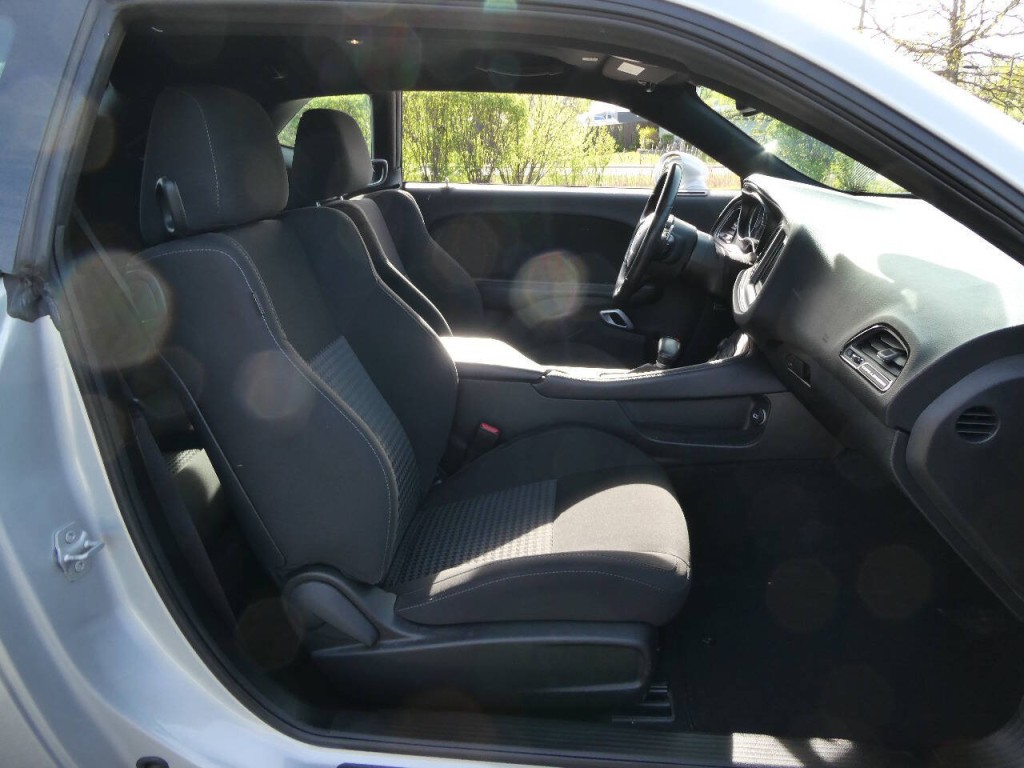 2023 Dodge Challenger Image 25