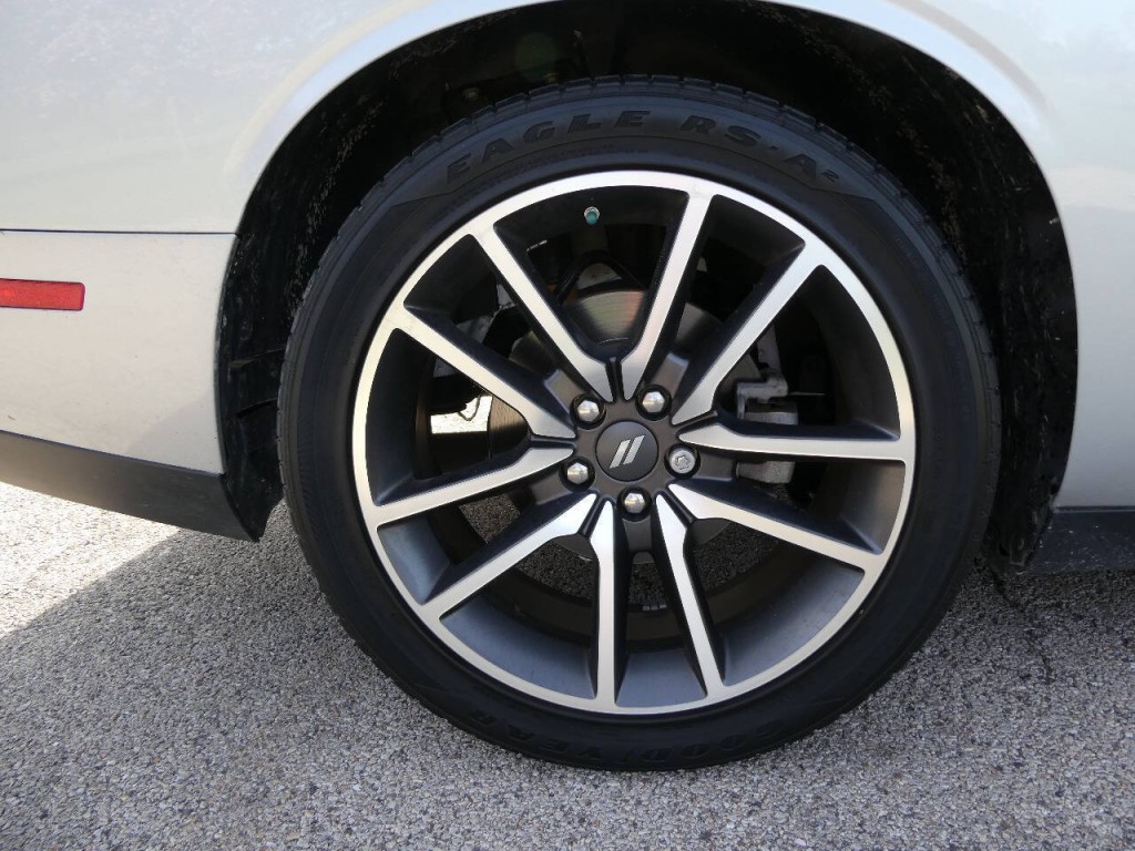 2023 Dodge Challenger Image 30