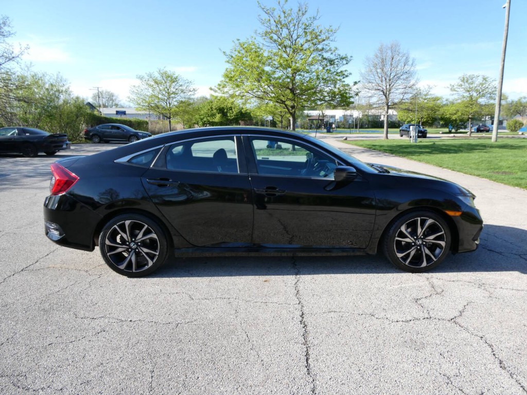 2019 Honda Civic Image 4