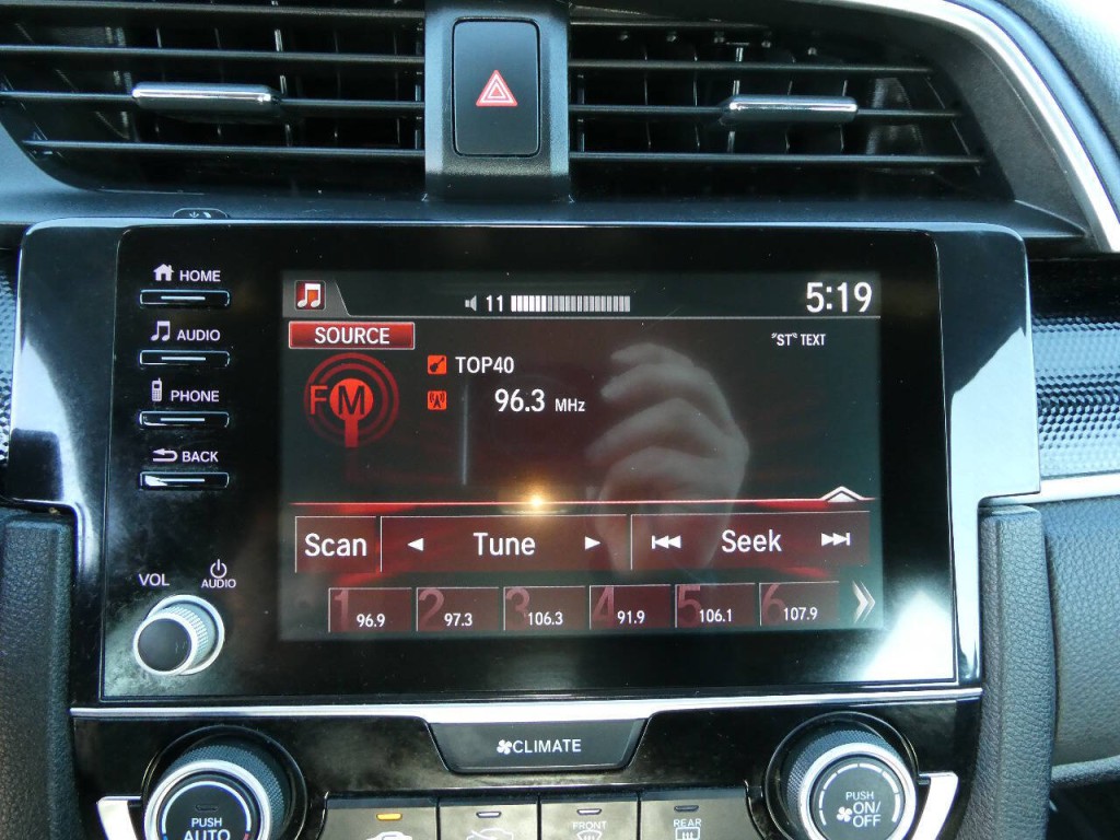 2019 Honda Civic Image 17