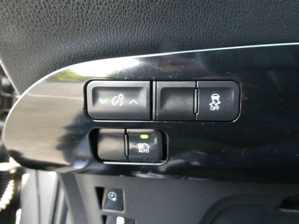 2017 Toyota Prius Image 22