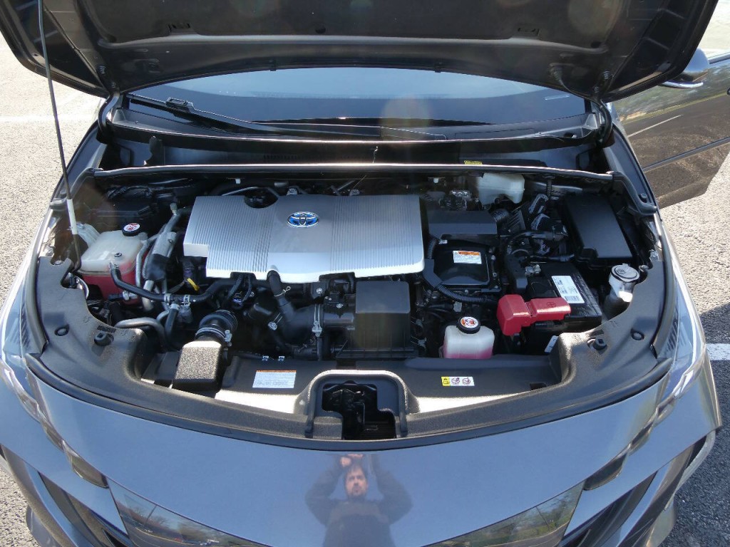2017 Toyota Prius Image 28