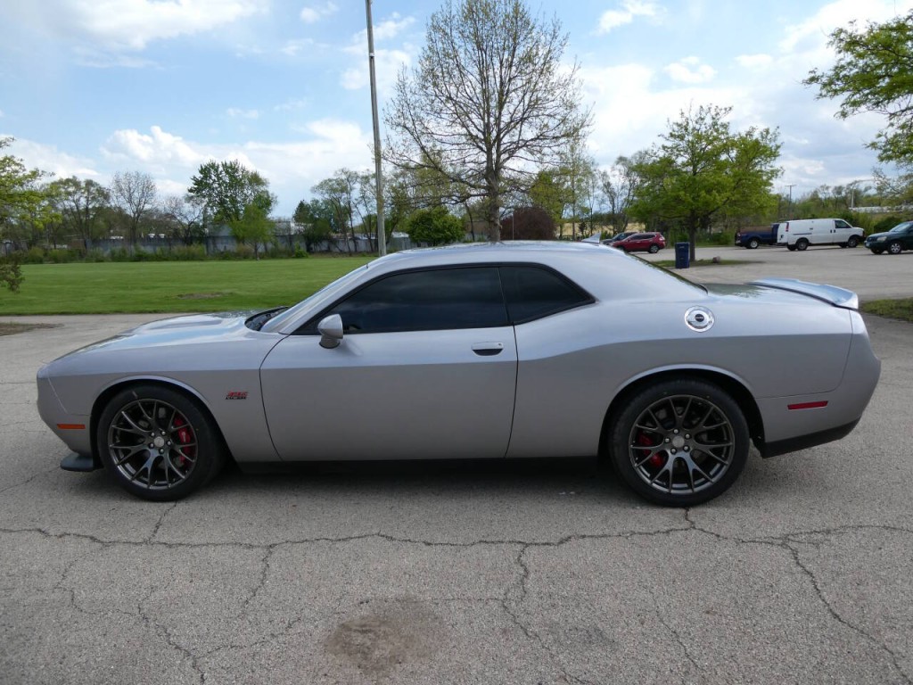 2015 Dodge Challenger Image 8