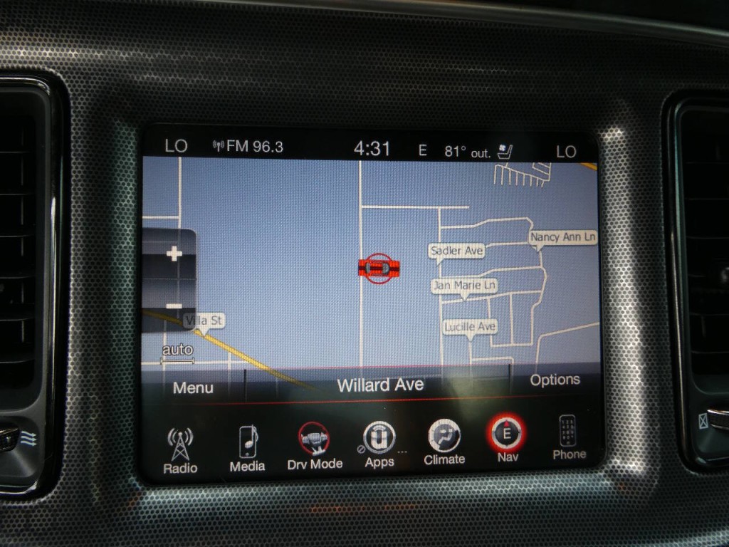 2015 Dodge Challenger Image 18