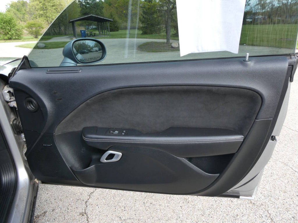 2015 Dodge Challenger Image 29
