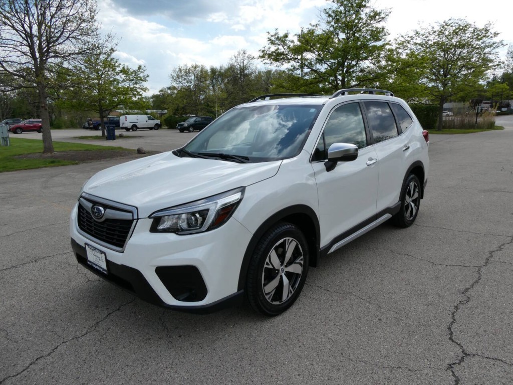2019 Subaru Forester Image 1
