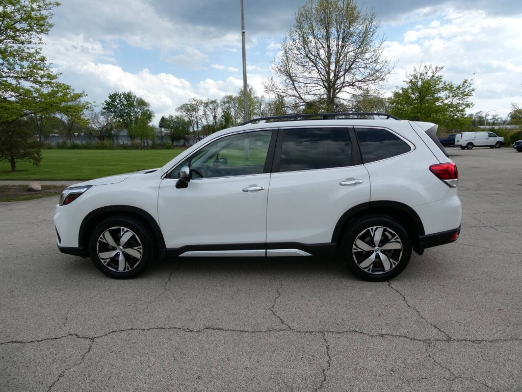 2019 Subaru Forester Image 8