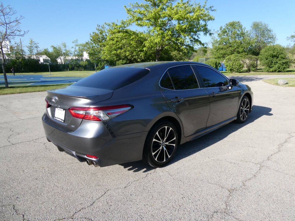 2018 Toyota Camry Image 5