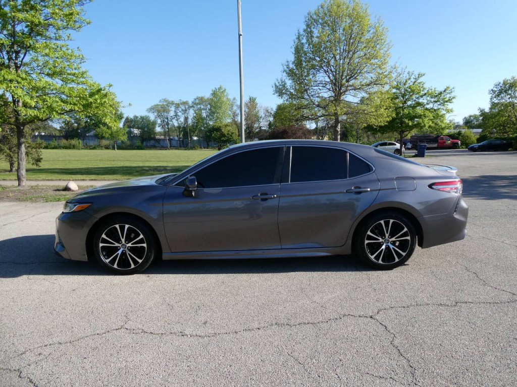 2018 Toyota Camry Image 8