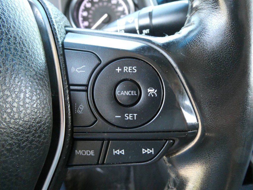 2018 Toyota Camry Image 13