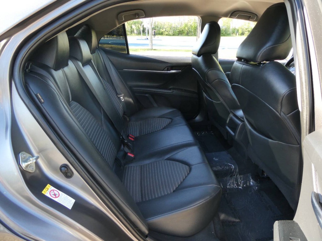 2018 Toyota Camry Image 24