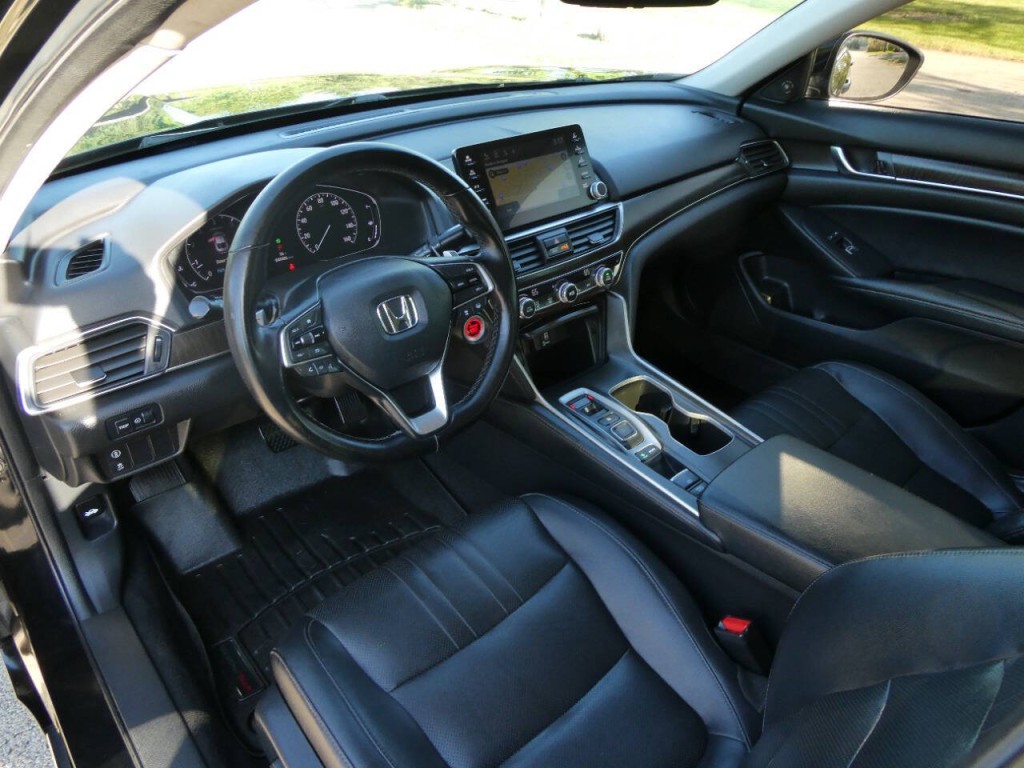 2018 Honda Accord Image 10