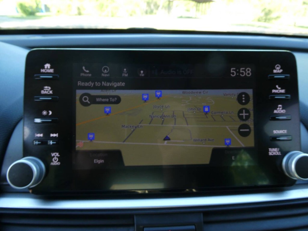 2018 Honda Accord Image 17