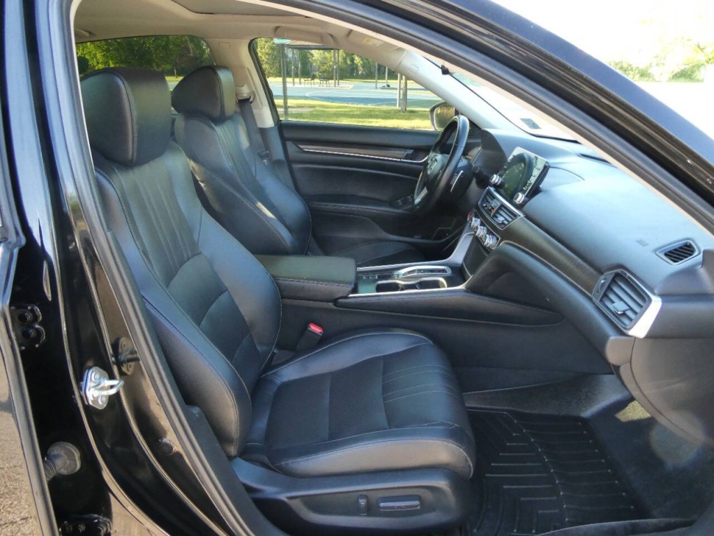 2018 Honda Accord Image 31