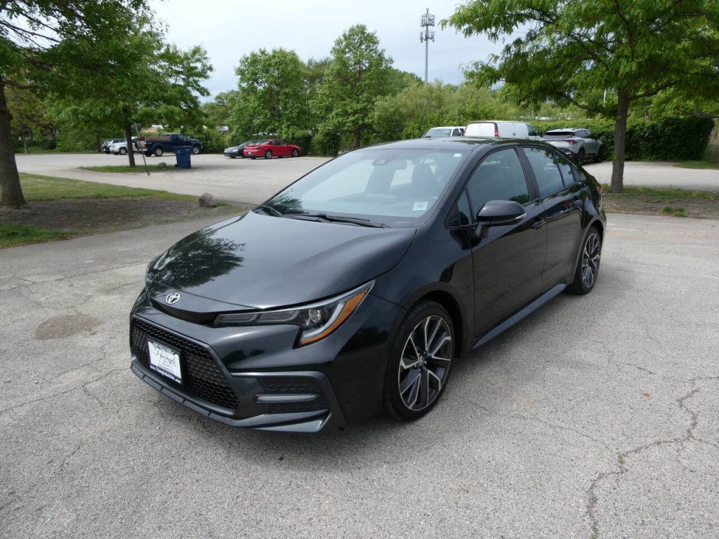 2020 Toyota Corolla Image 1