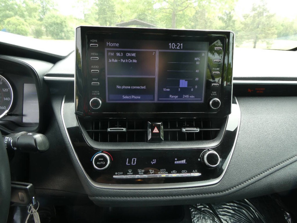 2020 Toyota Corolla Image 16