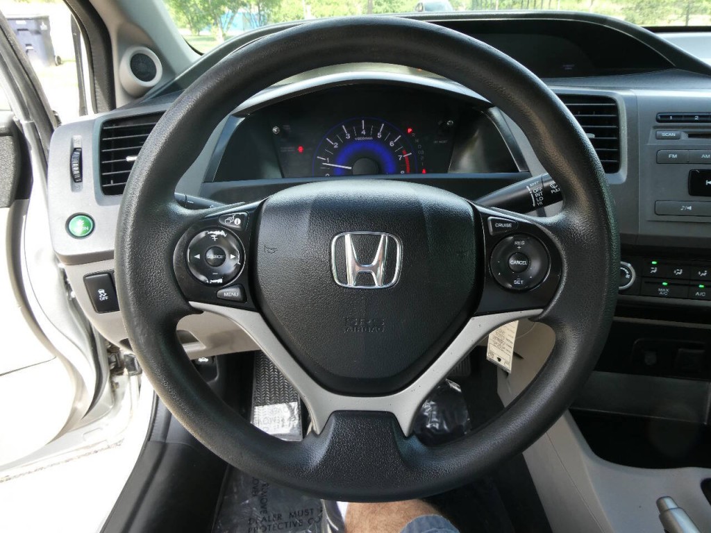 2012 Honda Civic Image 11