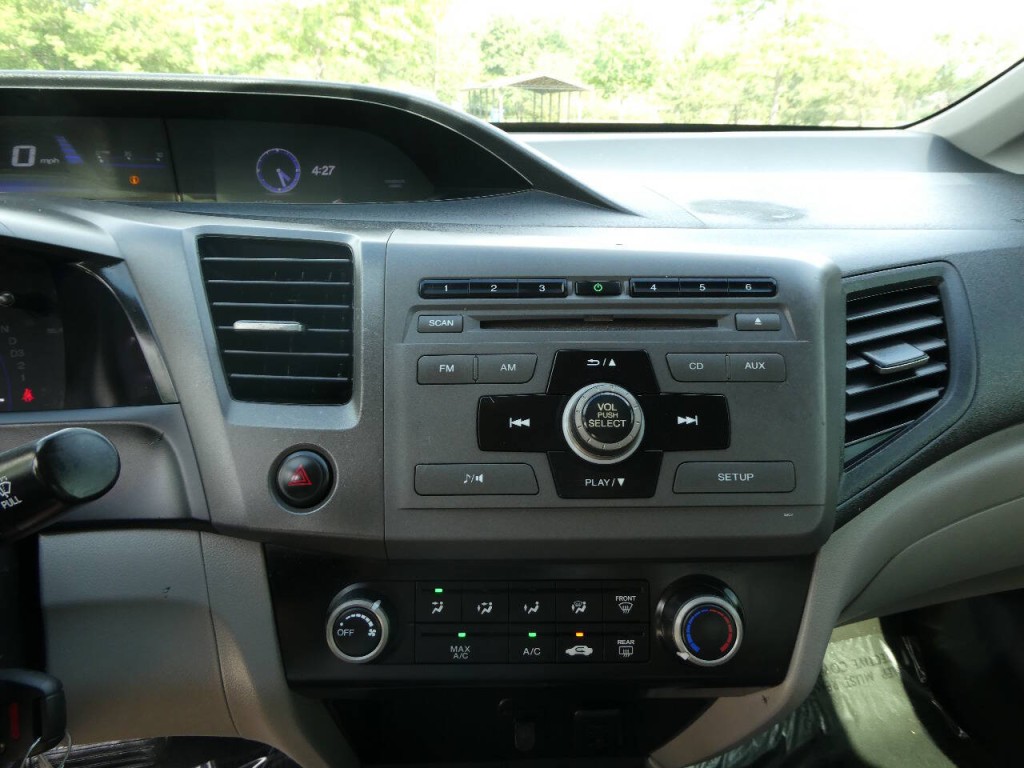 2012 Honda Civic Image 16