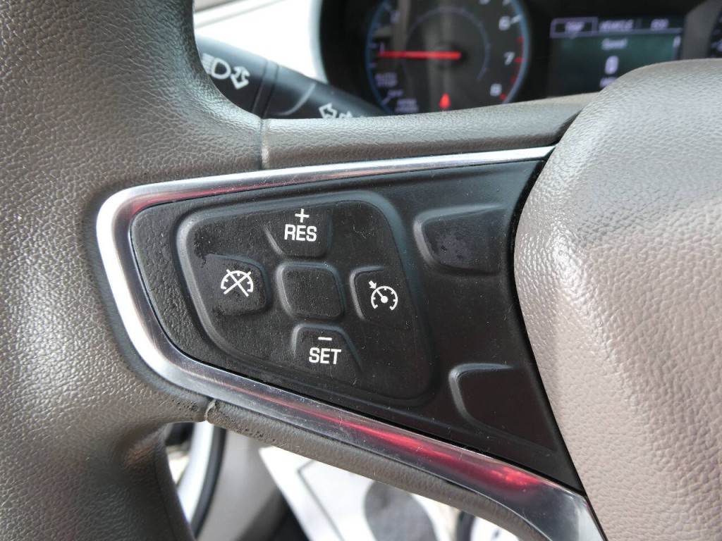 2017 Chevrolet Malibu Image 12
