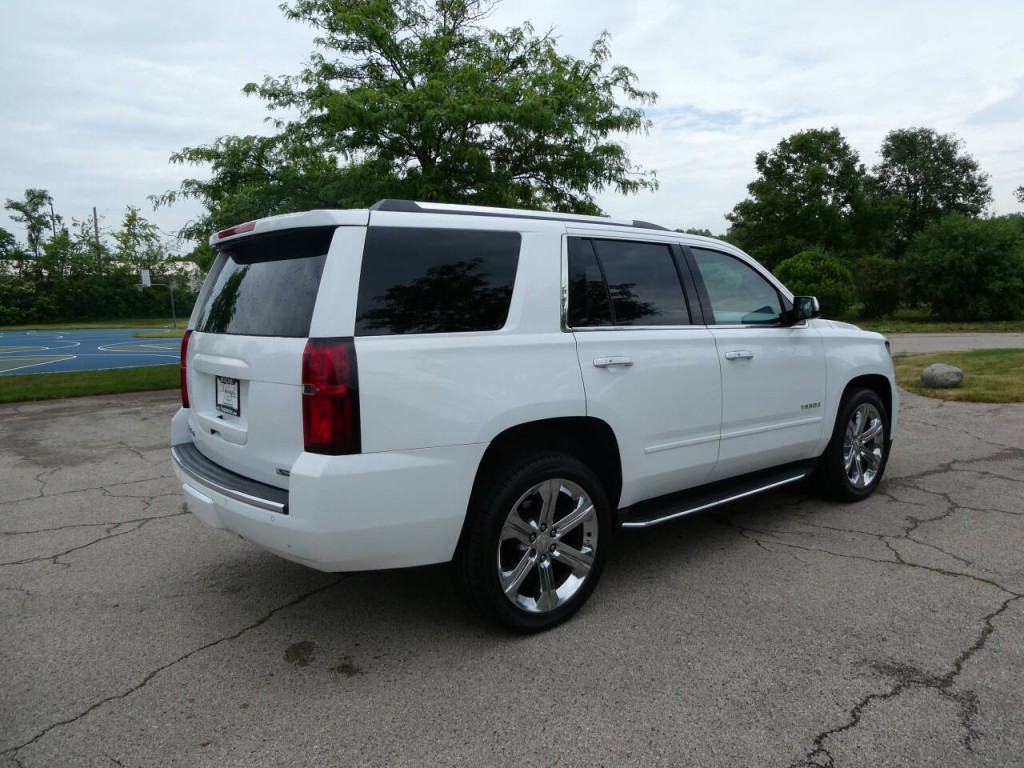 2017 Chevrolet Tahoe Image 5