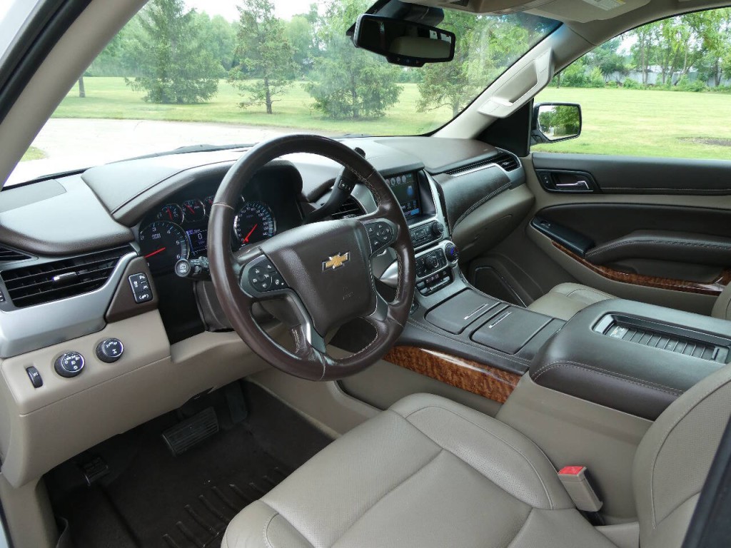 2017 Chevrolet Tahoe Image 10