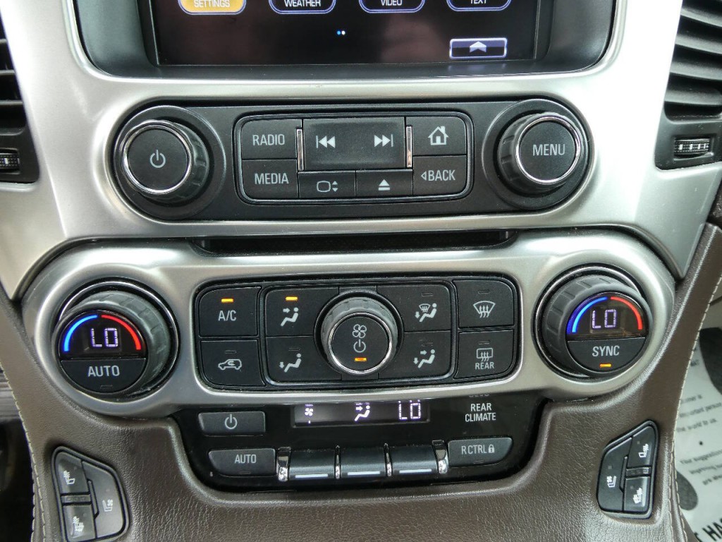 2017 Chevrolet Tahoe Image 21