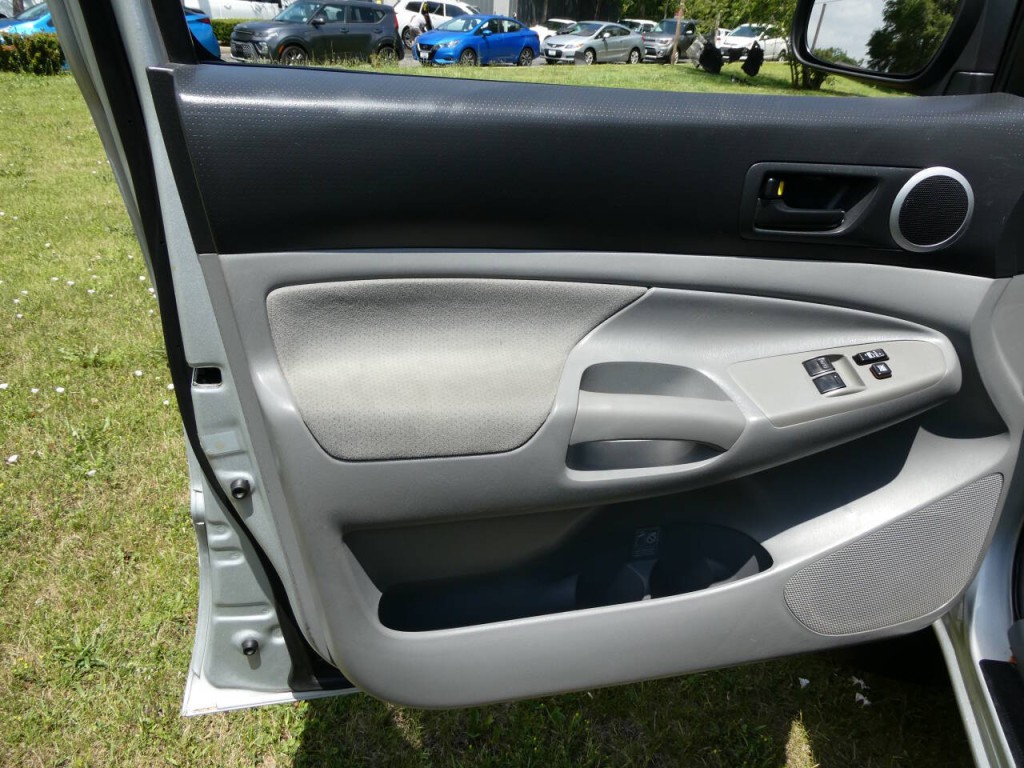 2007 Toyota Tacoma Image 14