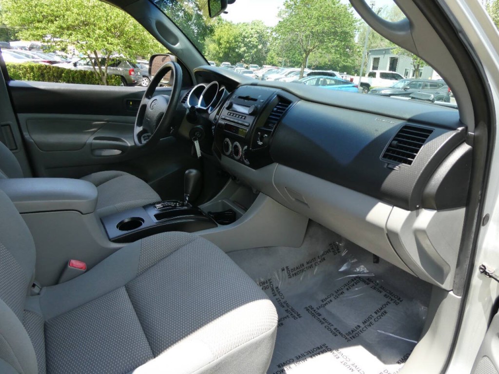 2007 Toyota Tacoma Image 17