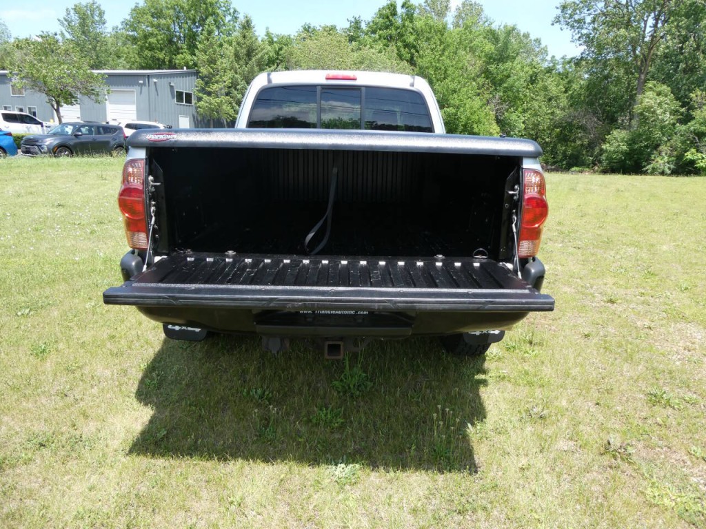 2007 Toyota Tacoma Image 24