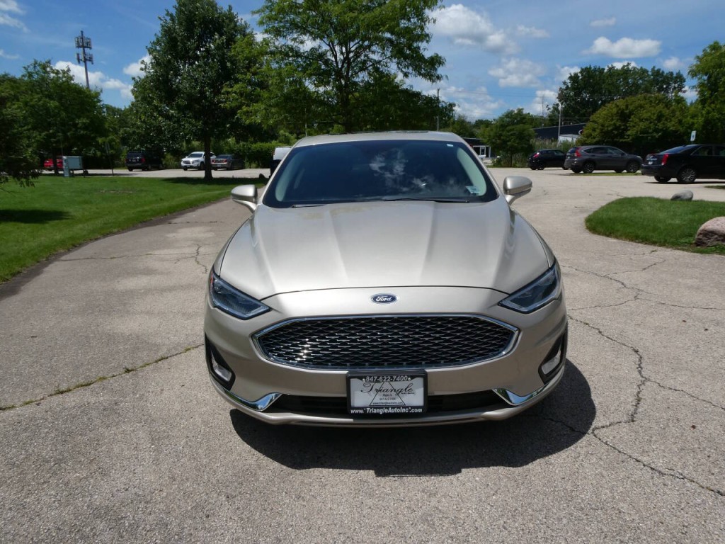 2019 Ford Fusion Image 2