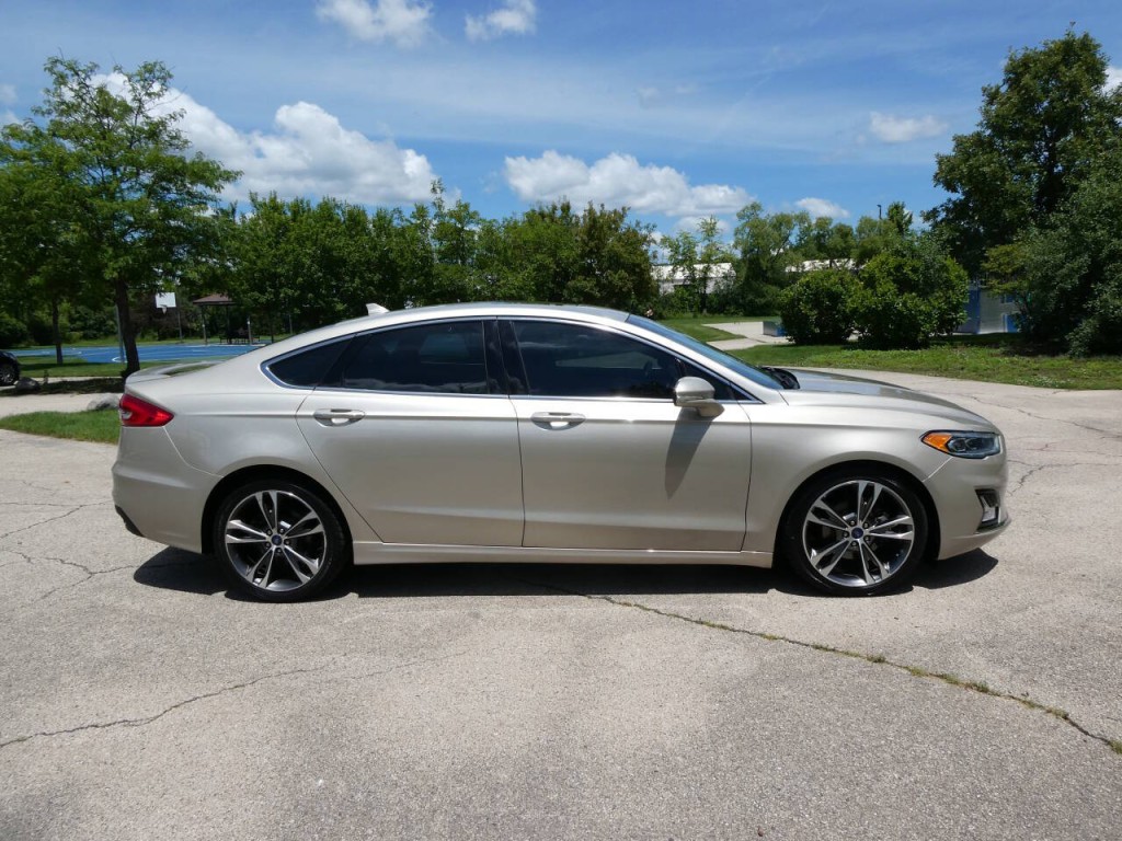 2019 Ford Fusion Image 4