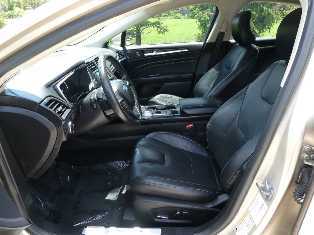 2019 Ford Fusion Image 9