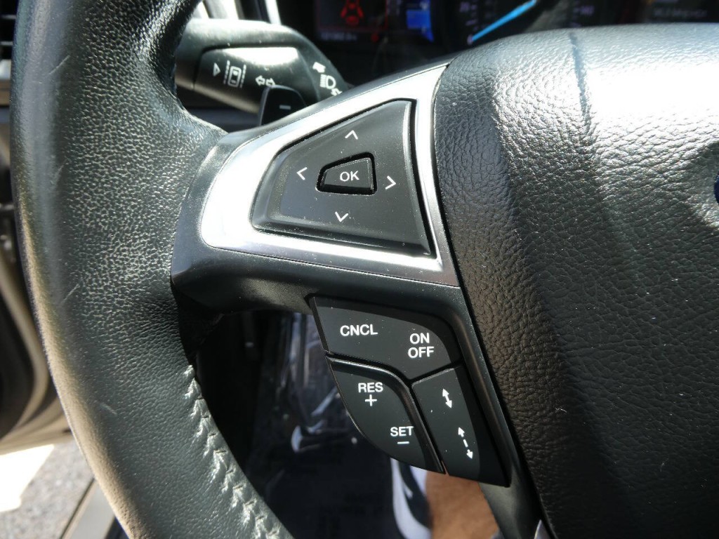 2019 Ford Fusion Image 12