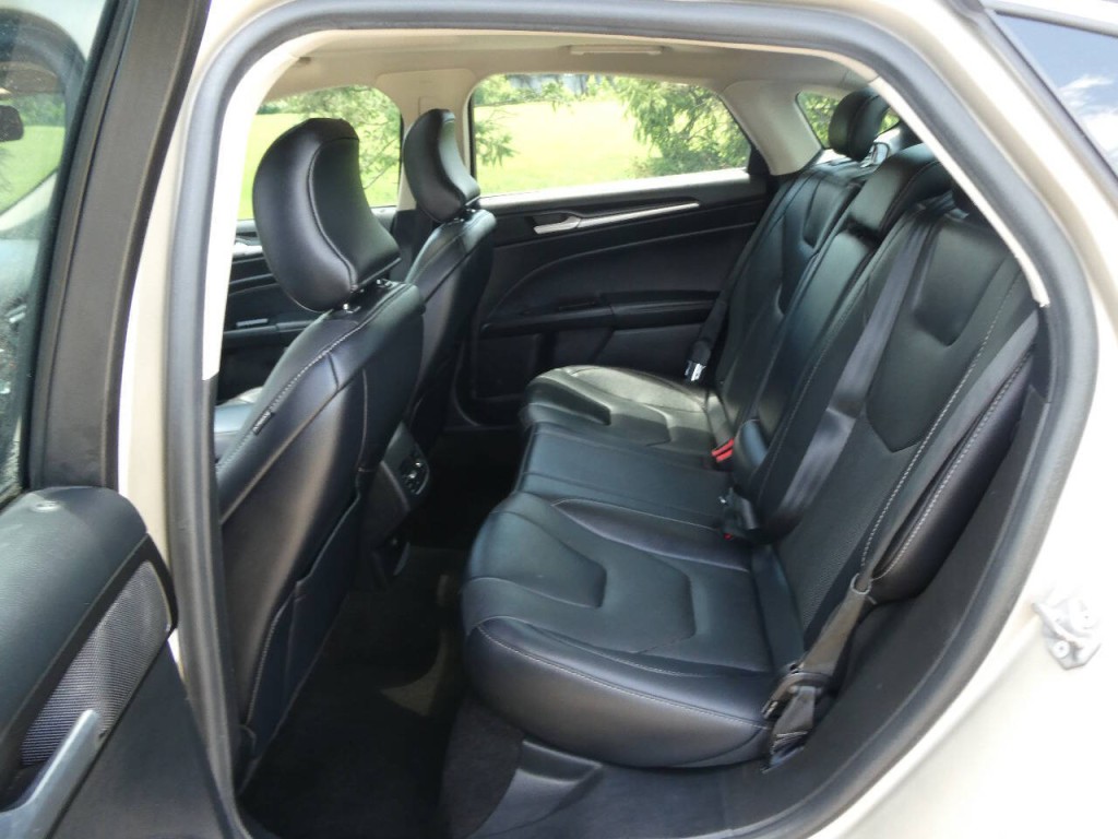 2019 Ford Fusion Image 26