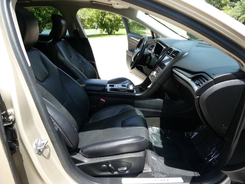 2019 Ford Fusion Image 29