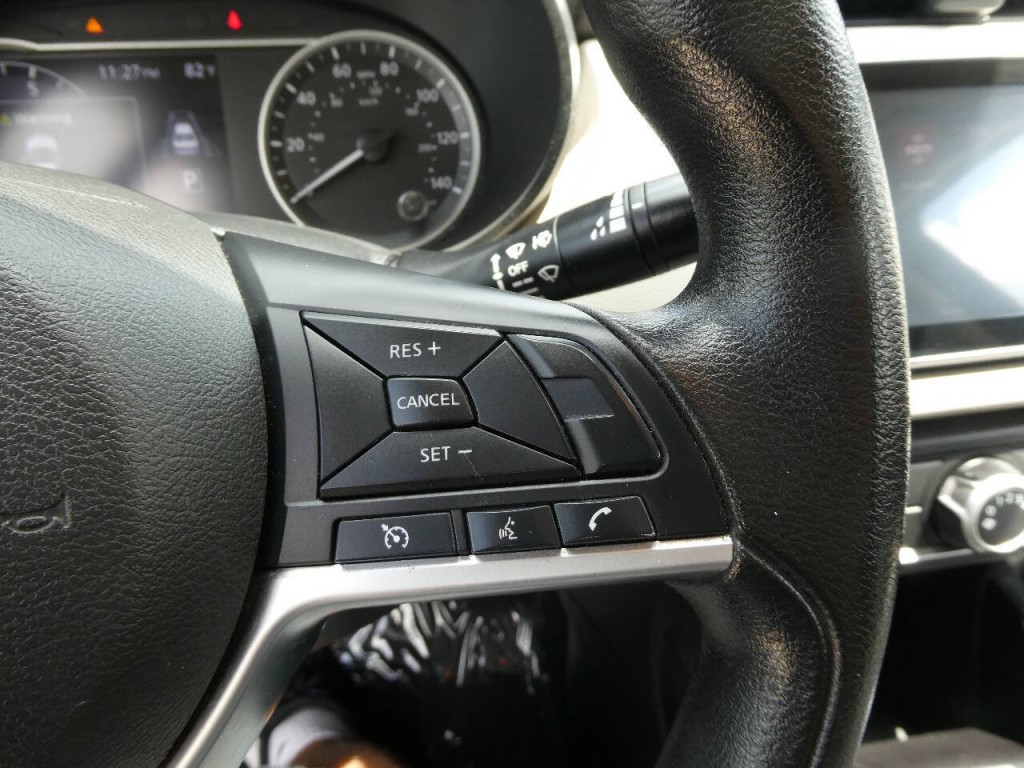 2021 Nissan Versa Image 13