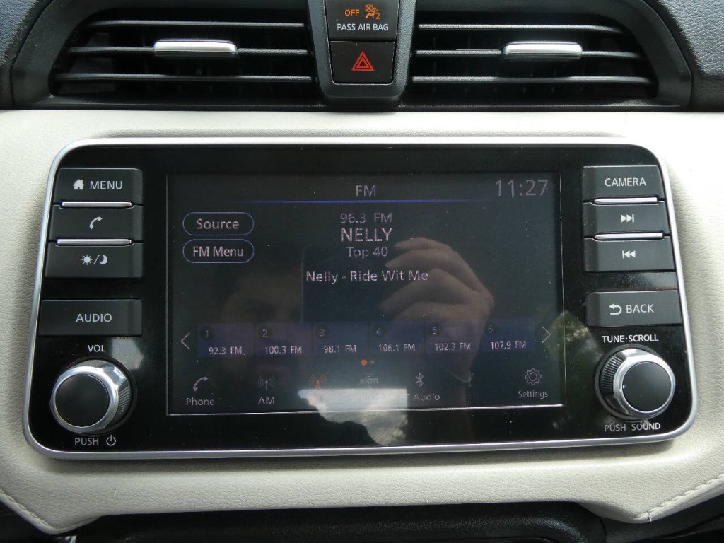 2021 Nissan Versa Image 18