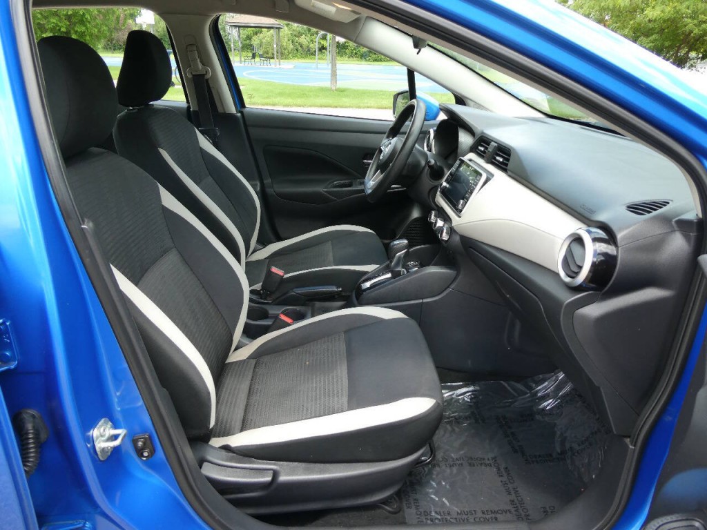 2021 Nissan Versa Image 27