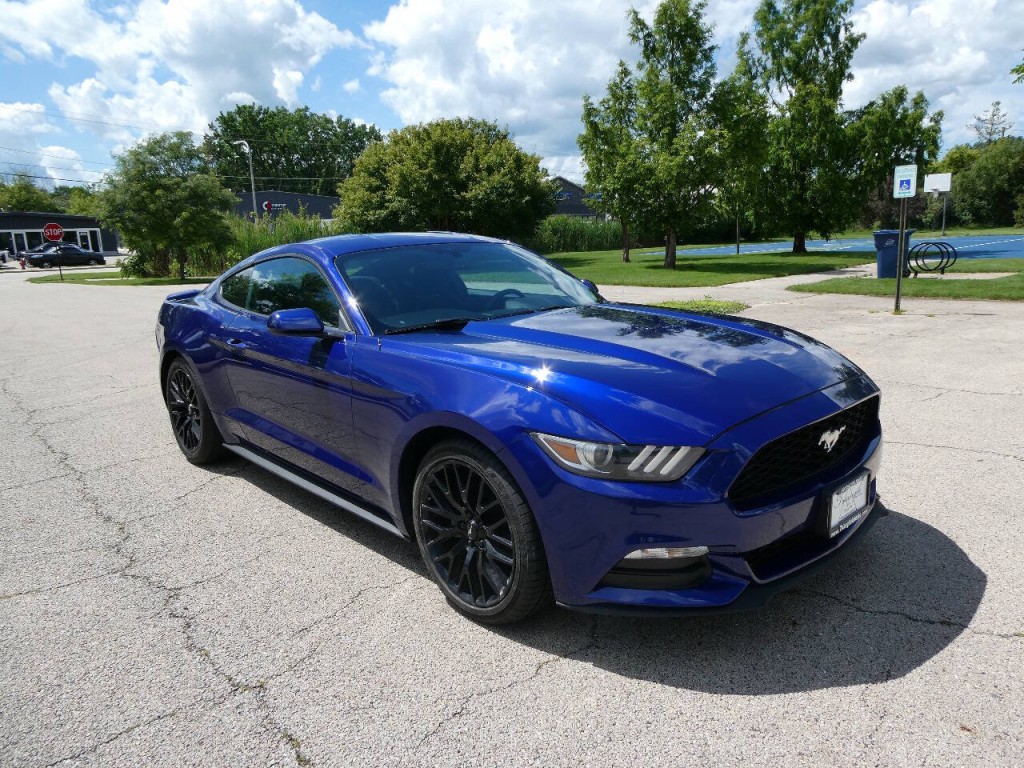 2015 Ford Mustang Image 3
