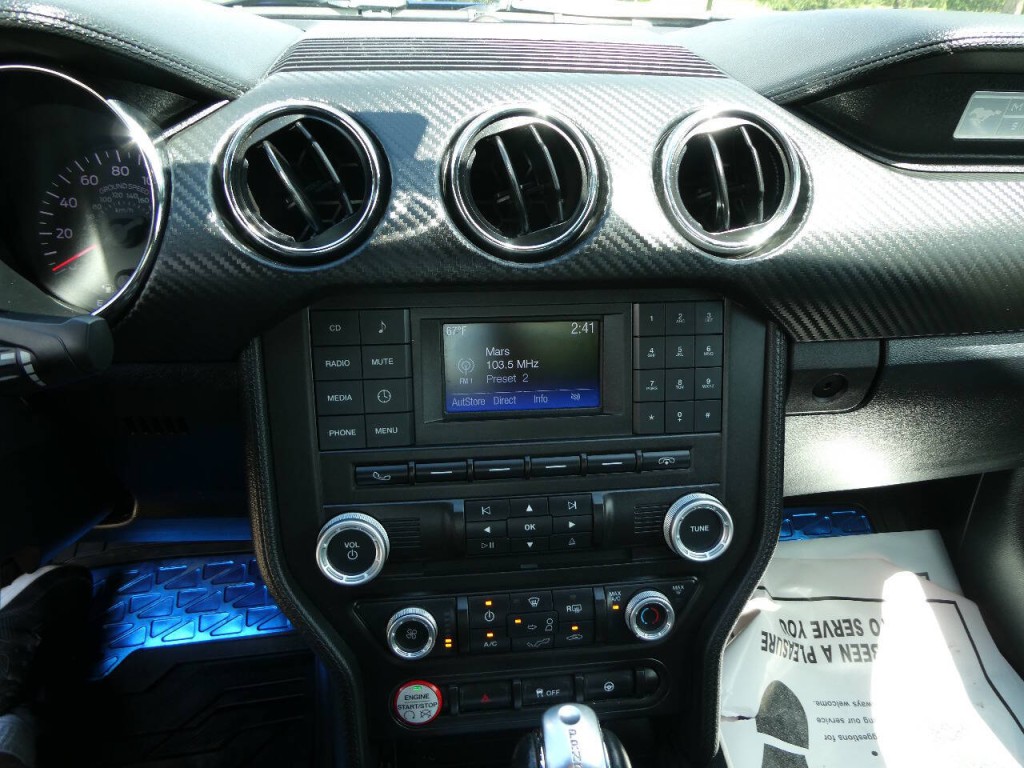 2015 Ford Mustang Image 16