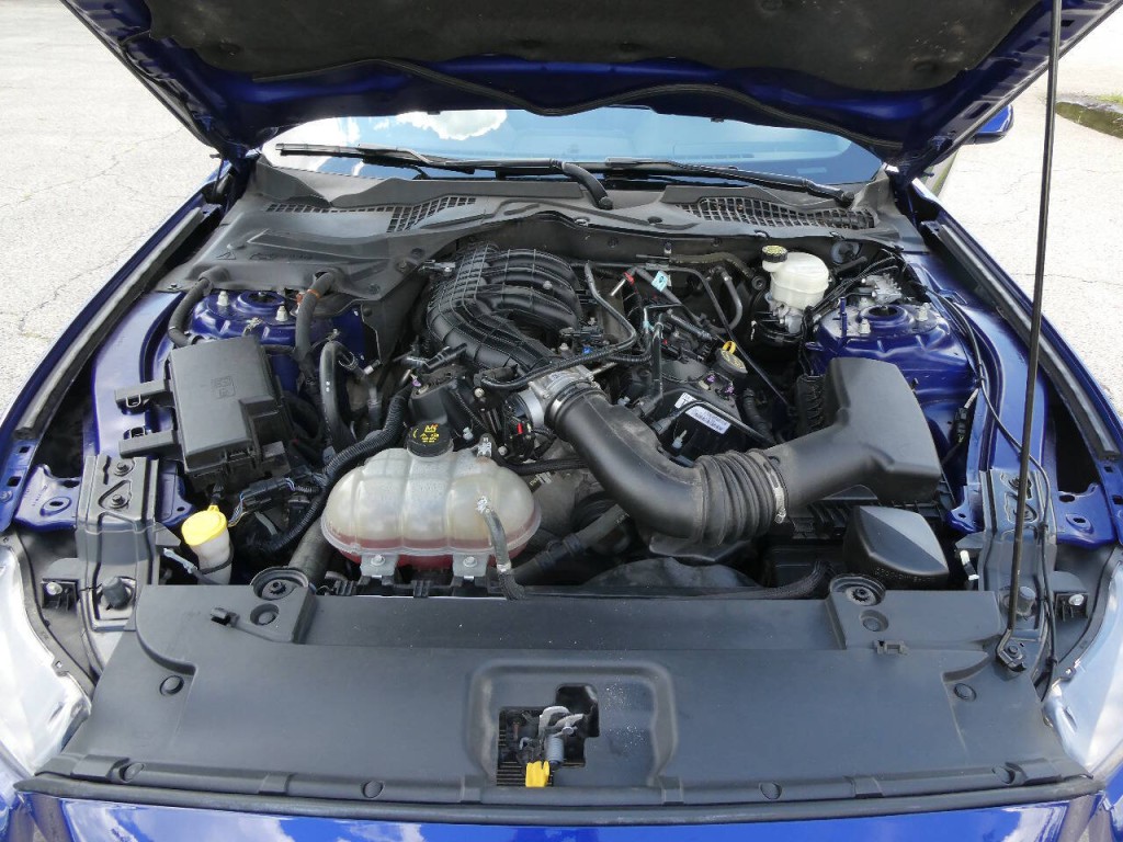 2015 Ford Mustang Image 31